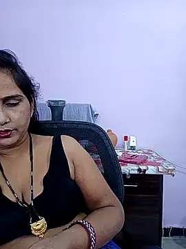 reemacouple007 online show from May 15, 6:31 am