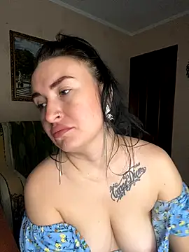 Roxana Bell online show from November 22, 11:31 am