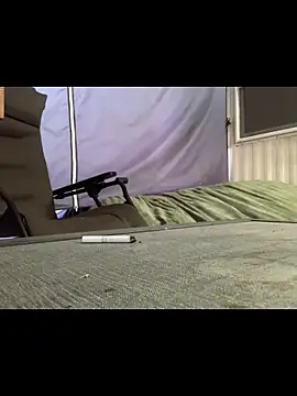 Snapshot of BobbyQ29 chatting on November 26, 2:18 pm BobbyQ29 online show from November 26, 2:18 pm