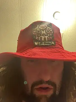 Snapshot of BobbyQ29 chatting on December 4, 2:26 pm BobbyQ29 online show from December 4, 2:26 pm