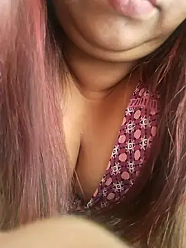 Snapshot of Ravina_patil1 chatting on February 3, 7:02 am Ravina patil1 online show from February 3, 7:02 am