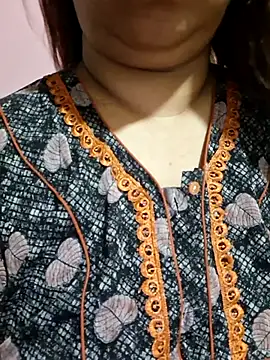 Ravina patil1 online show from March 31, 7:58 pm