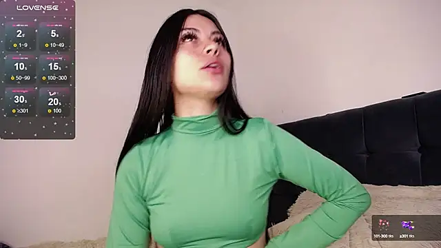 Snapshot of nea-w chatting on December 4, 2:53 am nea-w online show from December 4, 2:53 am