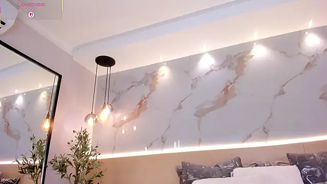 Snapshot of SteffanyBeck chatting on January 17, 11:26 am SteffanyBeck online show from January 17, 11:26 am