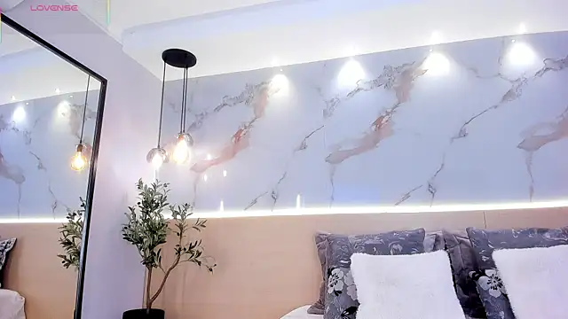 Snapshot of SteffanyBeck chatting on February 11, 2:00 pm SteffanyBeck online show from February 11, 2:00 pm