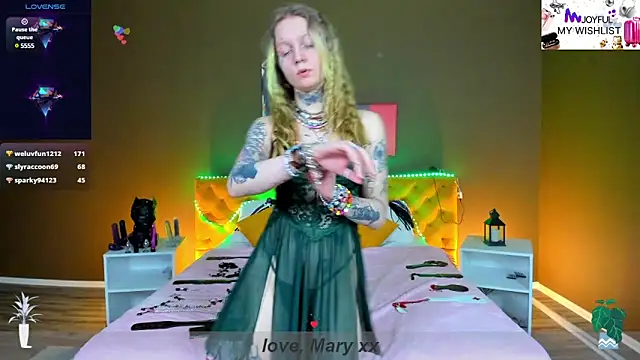 Mary Xextra online show from January 29, 7:46 am