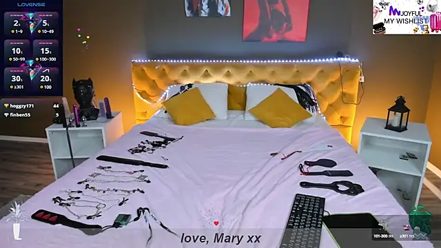 Mary Xextra online show from January 30, 7:07 am