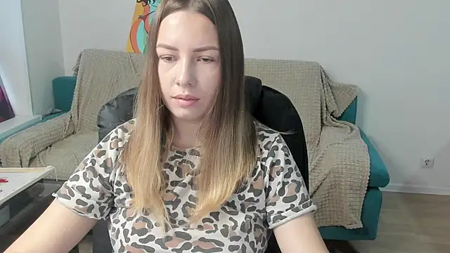 Mia shy1 online show from December 2, 6:52 am