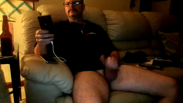 Snapshot of Billythekidd1978 chatting on December 20, 5:14 am Billythekidd1978 online show from December 20, 5:14 am
