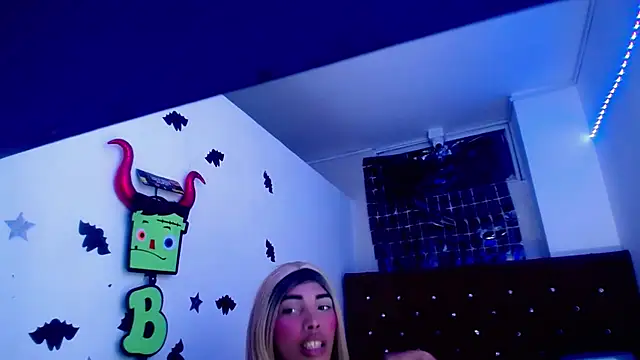 angelinebigcock online show from January 21, 7:17 pm