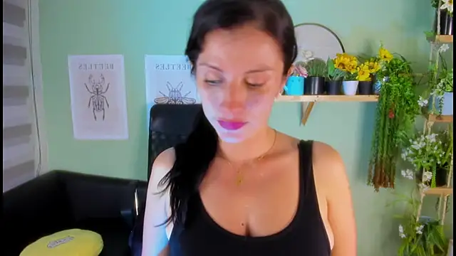 Aliiz 01 online show from December 21, 12:31 am