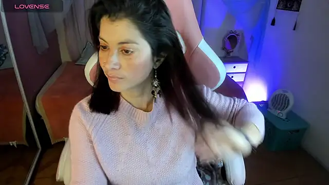 Aliiz 01 online show from February 21, 7:37 pm