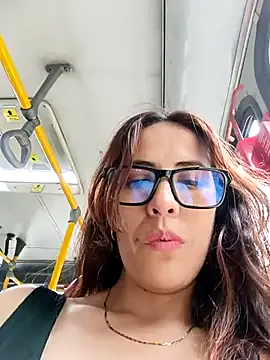 Snapshot of Lena-32 chatting on March 20, 4:53 pm Lena-32 online show from March 20, 4:53 pm