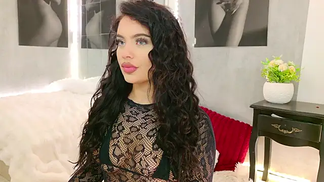 celia chanel online show from January 7, 10:40 am