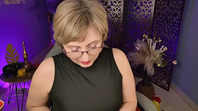 sugar vivien online show from January 12, 4:29 pm