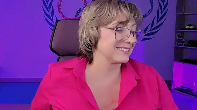 sugar vivien online show from February 8, 12:17 pm