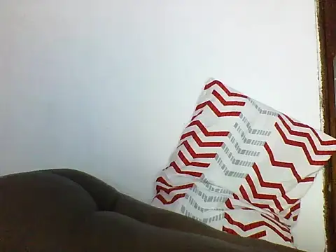 Snapshot of Cute_princcess chatting on July 14, 2:05 am Cute princcess online show from July 14, 2:05 am