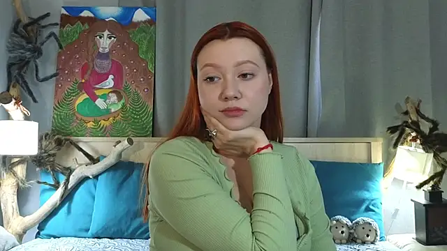 Snapshot of MileyMiller chatting on November 4, 10:03 am MileyMiller online show from November 4, 10:03 am