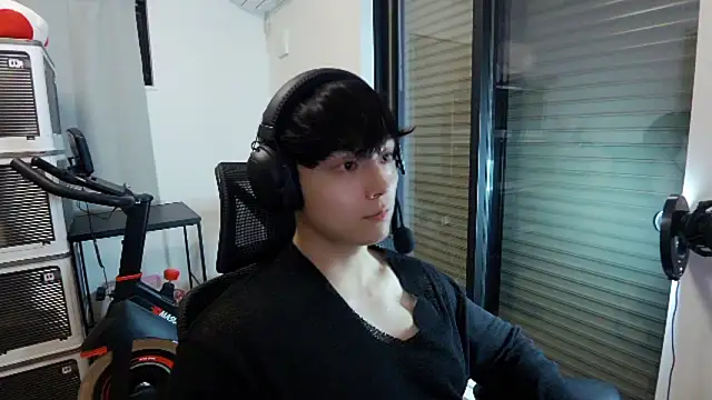 Tkcqcc online show from January 16, 3:27 pm