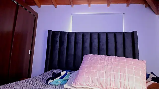 paulina soto online show from January 11, 4:23 pm