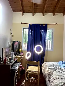 FlorBich online show from December 5, 10:12 pm