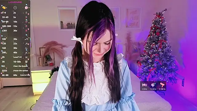 Lil Amelie online show from December 14, 7:47 am