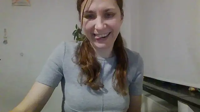 JasmineGlamour online show from December 1, 10:48 pm