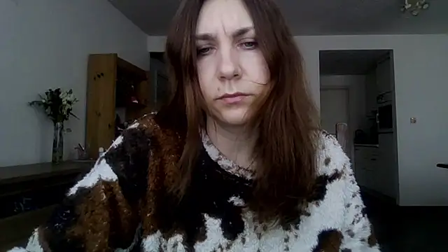 Snapshot of JasmineGlamour chatting on March 18, 10:51 am JasmineGlamour online show from March 18, 10:51 am