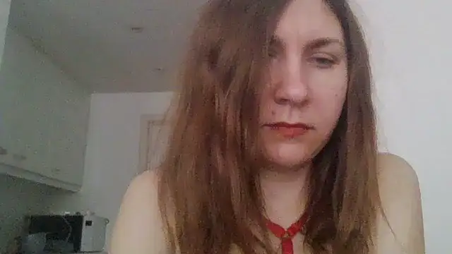 Snapshot of JasmineGlamour chatting on April 1, 8:04 am JasmineGlamour online show from April 1, 8:04 am