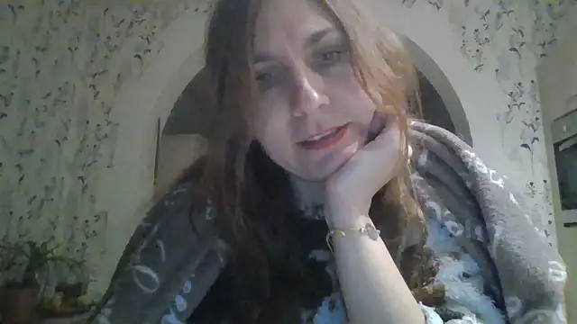 Snapshot of JasmineGlamour chatting on April 6, 4:46 am JasmineGlamour online show from April 6, 4:46 am
