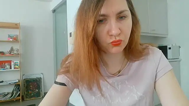 Snapshot of JasmineGlamour chatting on April 23, 3:25 pm JasmineGlamour online show from April 23, 3:25 pm