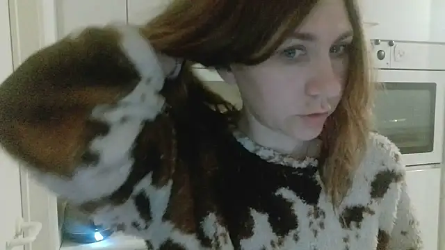 Snapshot of JasmineGlamour chatting on April 26, 7:22 pm JasmineGlamour online show from April 26, 7:22 pm