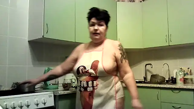 FantasyMichelle online show from January 9, 2:18 pm