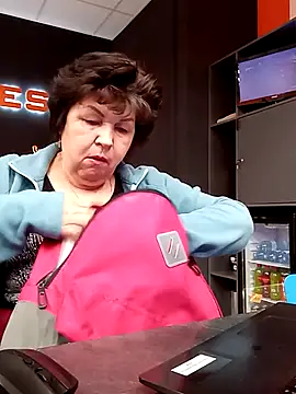 FantasyMichelle online show from April 8, 7:14 pm