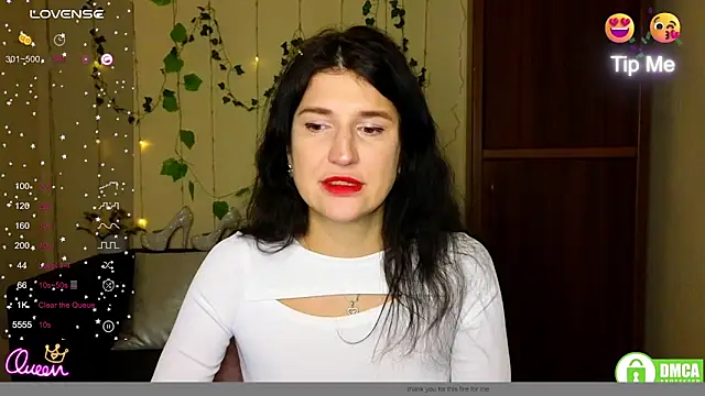 Alianna Solo Kisses online show from February 10, 6:28 am