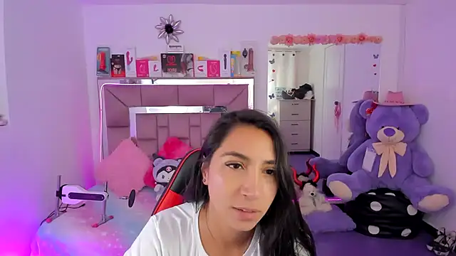 Snapshot of AriadnaCappelletty chatting on July 4, 4:35 pm AriadnaCappelletty online show from July 4, 4:35 pm