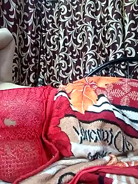 albelasummi702 online show from December 3, 8:05 am