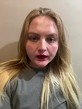 PhatAssBlond online show from December 14, 2:56 am