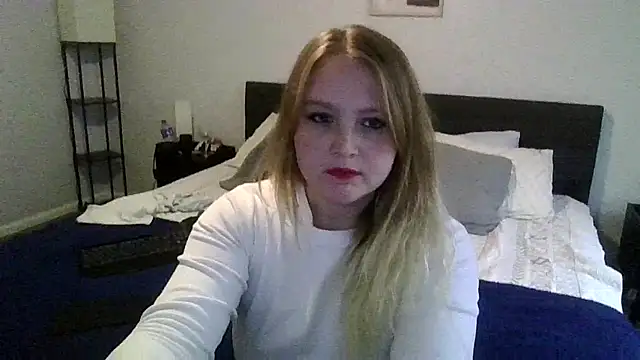 PhatAssBlond online show from December 25, 7:13 pm