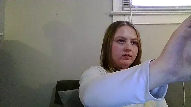 PhatAssBlond online show from February 15, 6:44 pm