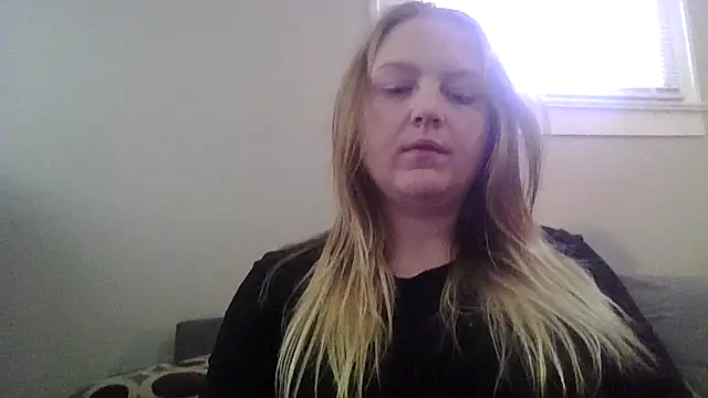 PhatAssBlond online show from February 17, 5:43 pm