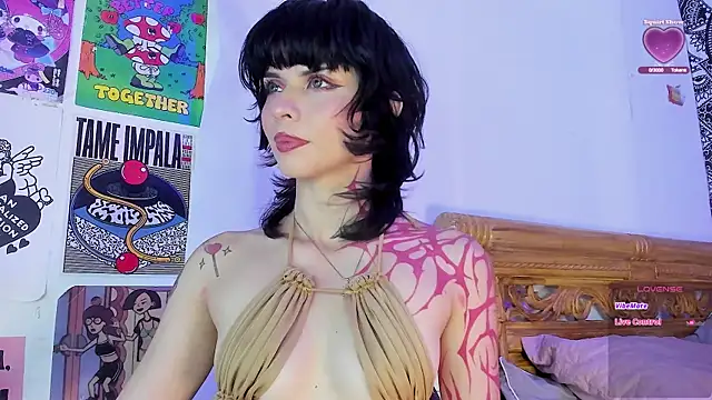 yourrosenrot online show from March 13, 4:05 am