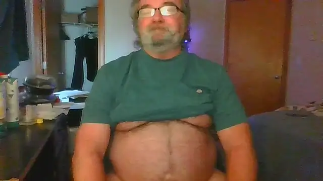 Snapshot of Doherty10 chatting on February 25, 9:57 pm Doherty10 online show from February 25, 9:57 pm