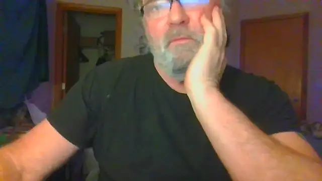 Snapshot of Doherty10 chatting on March 1, 9:44 am Doherty10 online show from March 1, 9:44 am