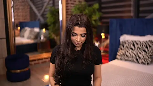 NicoleCellini online show from January 31, 6:25 pm