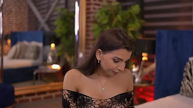 NicoleCellini online show from February 22, 7:14 pm