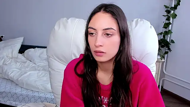 Snapshot of Melanie_Angel chatting on March 1, 1:40 pm Melanie Angel online show from March 1, 1:40 pm