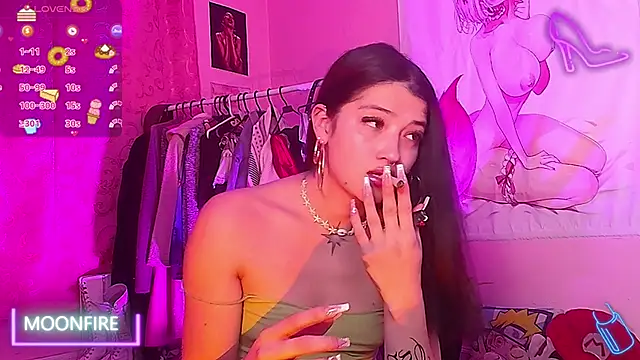 moonfiredancer online show from October 4, 8:12 am