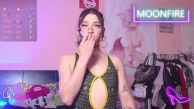 moonfiredancer online show from December 21, 2:41 am