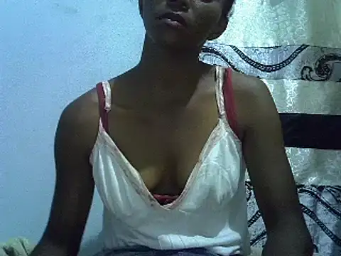 ElianeHot online show from February 1, 7:55 pm